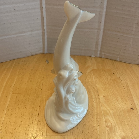 NWT and vintage Lenox dolphin about 7 in tall and 5 in wide. - Picture 5 of 8